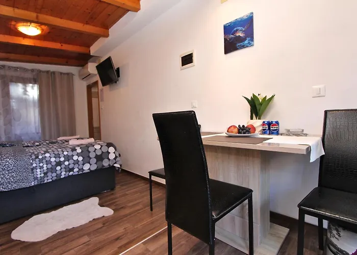 Apartman Tomi